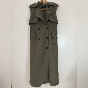 BCBGMaxazaria Olive Green Sleeveless Trench Coat dress in size XS
